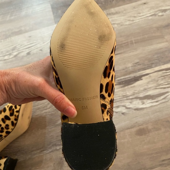Marc fisher leopard booties size 5 - Picture 3 of 5